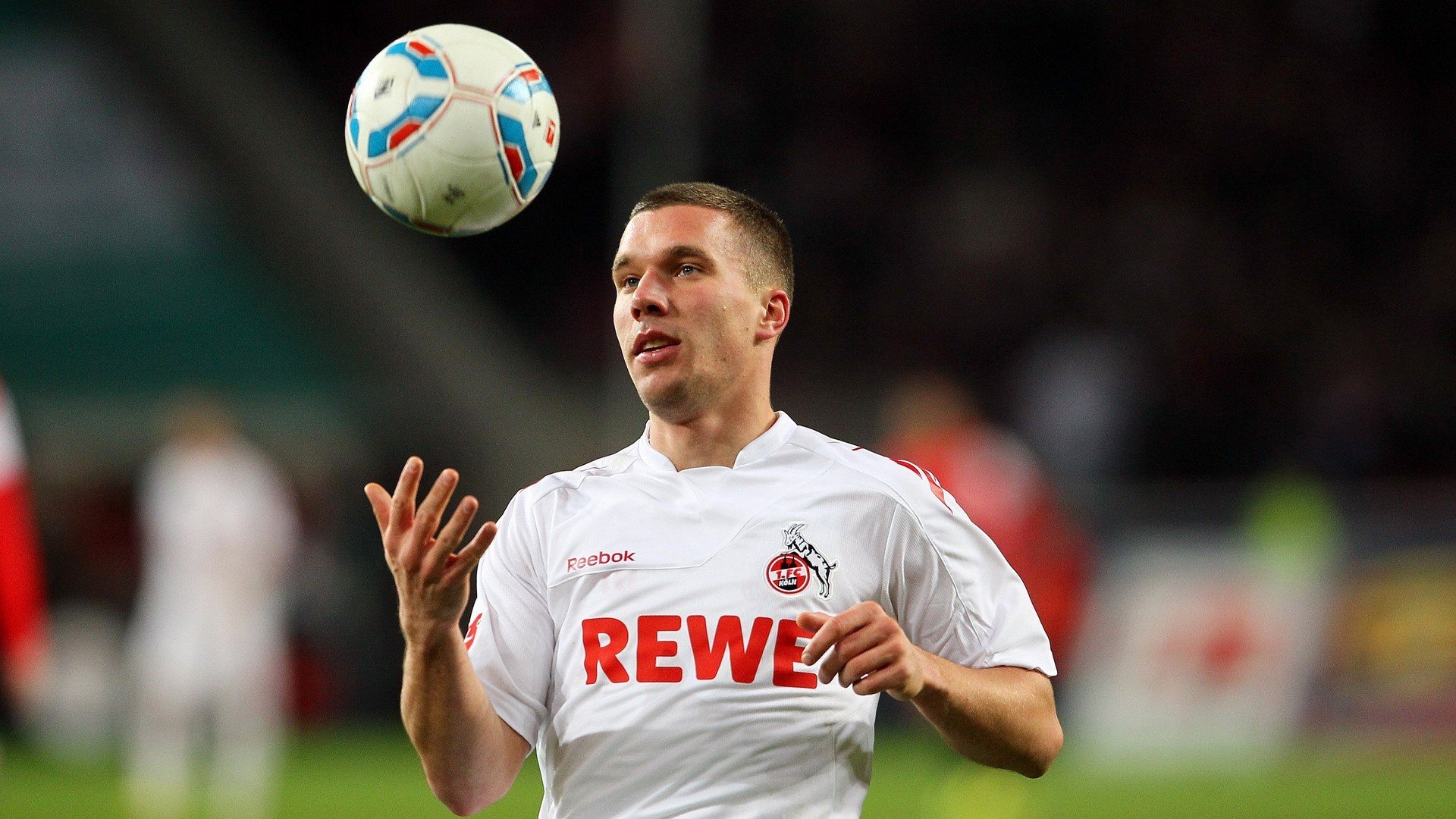 欧洲杯激情回顾:变阵、突破、奇迹不停!,欧洲杯混剪